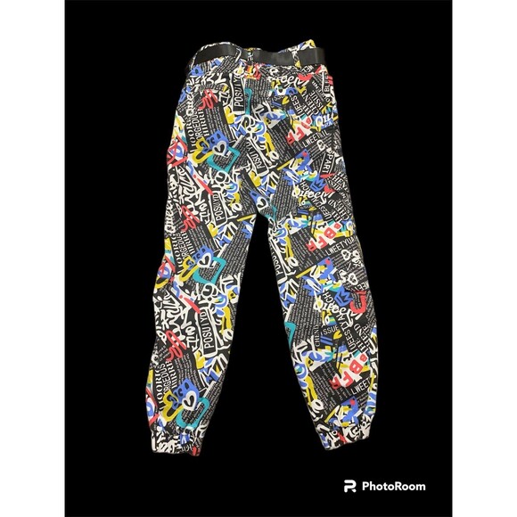 VIP Jogger Style Jeans Colorful Graffiti Markings Blk Background Street Vibe - Picture 2 of 3